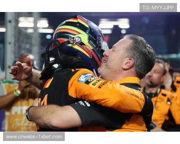 皮亚斯特里被裁定为事故责任人，正赛遭罚时10秒。